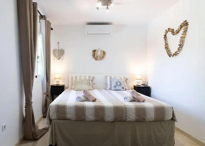 Rosario Villa *